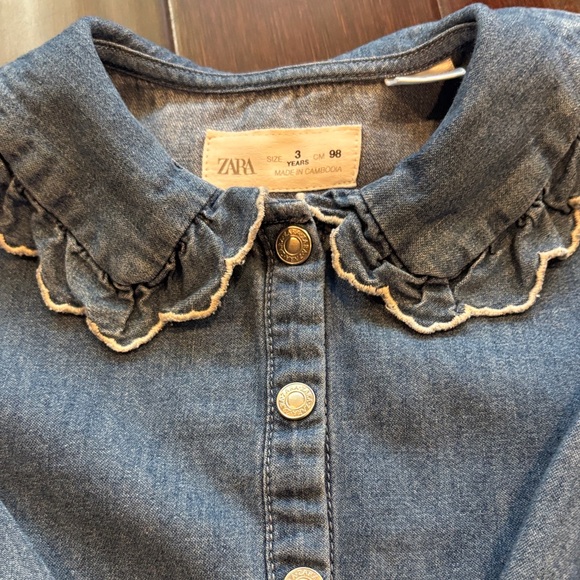 Zara Blue Denim Shirt with Ruffle Details - Picture 4 of 10
